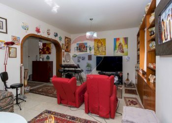 Soggiorno - Trilocale Via Duca degli Abruzzi
 
163, San Giovanni la Punta - foto 5