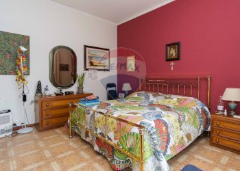 Camera / camera da letto - Trilocale Via Duca degli Abruzzi
 
163, San Giovanni la Punta - foto 12