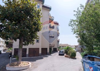 Edificio all\'aperto - Trilocale Via Duca degli Abruzzi
 
163, San Giovanni la Punta - foto 30