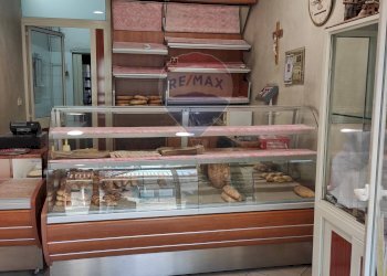 Dispensa di stoccaggio - Casa indipendente via baratta
 
72, Paterno - foto 3