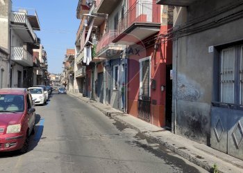 Edificio all\'aperto - Casa indipendente via baratta
 
72, Paterno - foto 37