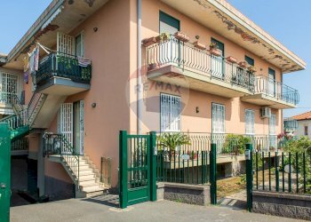 Edificio all\'aperto - Trilocale Via Nazionale Guardia
 
55, Acireale - foto 1