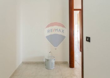 Stanza vuota - Trilocale Via Nazionale Guardia
 
55, Acireale - foto 24