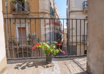 Balcone - Appartamento VIA LUIGI STURZO
 
111, Caltagirone - foto 3