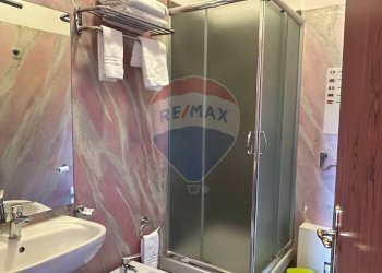 Bagno - Hotel VIA ETNEA
 
316, Catania - foto 9