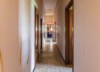 Hall / corridoio - Casa indipendente Via Alcide de Gasperi
 
43, Militello in Val di Catania - foto 7