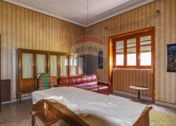 Camera / camera da letto - Casa indipendente Via Alcide de Gasperi
 
43, Militello in Val di Catania - foto 24