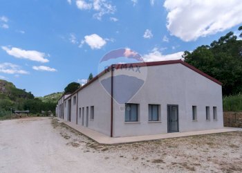 Casa all\'aperto - Terreno agricolo contrada leano, Piazza Armerina - foto 34