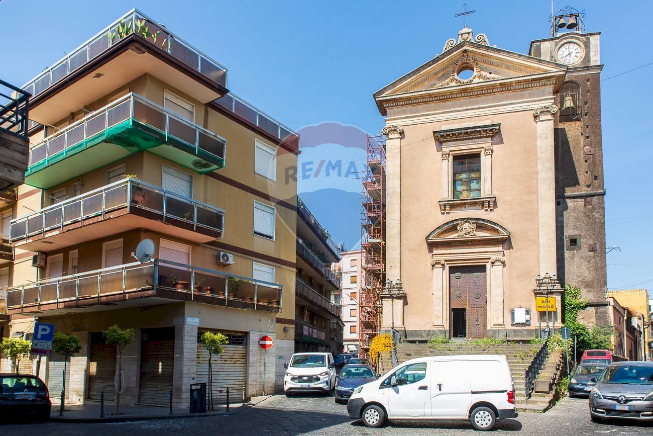 Edificio all\'aperto - Appartamento via madonna del rosario
 
13, Misterbianco - foto 1