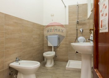 Bagno - Appartamento via madonna del rosario
 
13, Misterbianco - foto 26