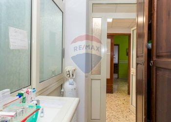 Bagno - Appartamento via madonna del rosario
 
13, Misterbianco - foto 41