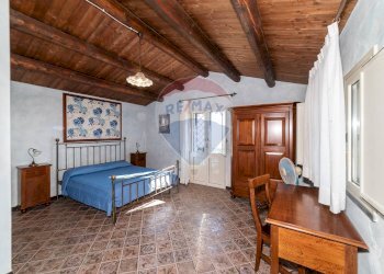 Camera / camera da letto - Rustico Piedimonte Etneo - foto 14