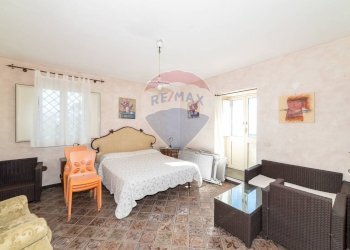 Camera / camera da letto - Rustico Piedimonte Etneo - foto 18