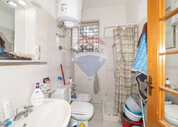 Bagno - Trilocale via carcara
 
3, Aci Catena - foto 17