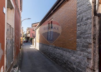 Edificio all\'aperto - Trilocale via carcara
 
3, Aci Catena - foto 4