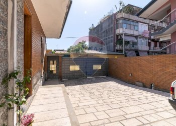 Terrazza - Casa indipendente Via Carcara
 
3, Aci Catena - foto 8