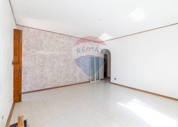 Stanza vuota - Casa indipendente Via Carcara
 
3, Aci Catena - foto 11