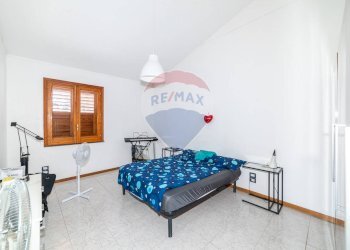 Camera / camera da letto - Casa indipendente Via Carcara
 
3, Aci Catena - foto 35