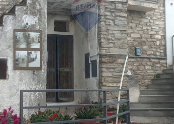 Edificio all\'aperto - Appartamento via san leonardo
 
60, Guardia Perticara - foto 5