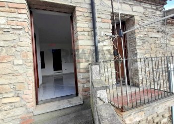 Casa all\'aperto - Appartamento via san leonardo
 
60, Guardia Perticara - foto 13