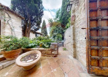 Giardino - Villa Vicolo San Lorenzo
 
4, Assisi - foto 13