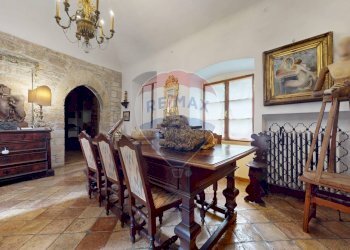 Sala da pranzo - Villa Vicolo San Lorenzo
 
4, Assisi - foto 18