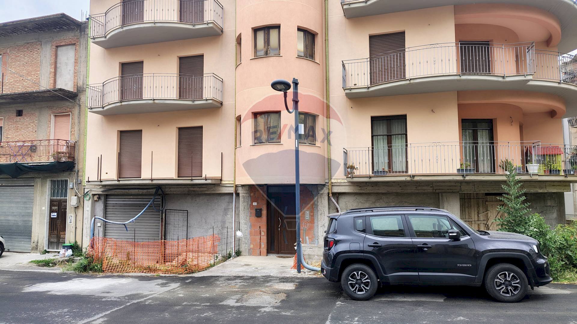 Edificio all\'aperto - One-room apartment Via Calatafimi
 
6, Troina - photo 2