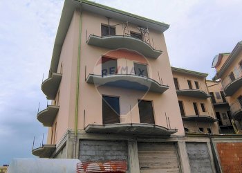 Edificio all\'aperto - One-room apartment Via Calatafimi
 
6, Troina - photo 5