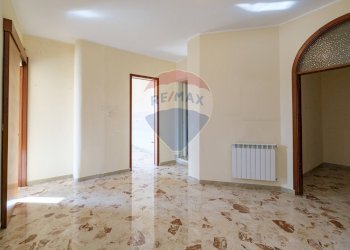 Stanza vuota - Attico Via del Canalicchio
 
9, Tremestieri Etneo - foto 10