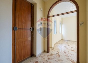 Hall / corridoio - Attico Via del Canalicchio
 
9, Tremestieri Etneo - foto 13