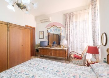 Camera / camera da letto - Attico Via del Canalicchio
 
9, Tremestieri Etneo - foto 37