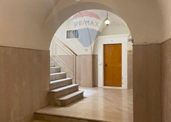 Ricezione / Lobby - Appartamento Corso Vittorio Emanuele Terzo
 
150, Monte Sant'Angelo - foto 23