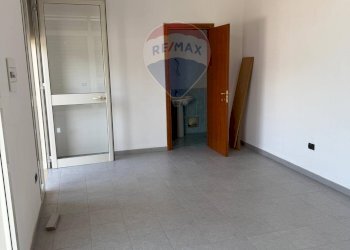 Stanza vuota - Laboratorio Via Manfredonia
 
19, Foggia - foto 3