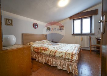 Camera / camera da letto - Quadrilocale Sedrina - foto 10