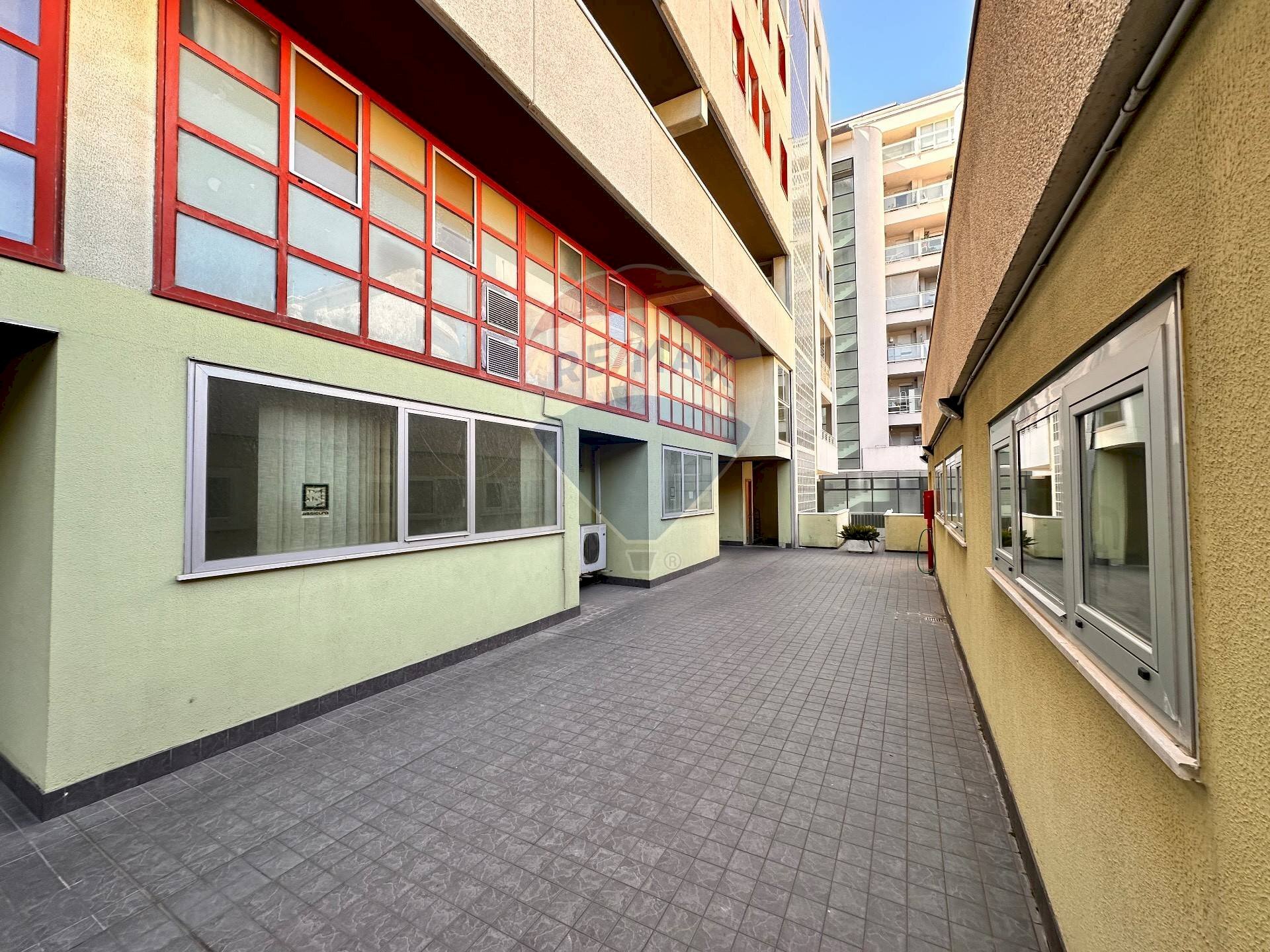 Edificio all\'aperto - Office Via Mario del Monaco
 
16, Pesaro - photo 1
