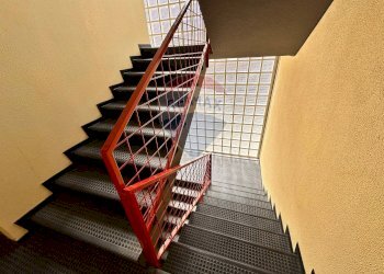 Scale - Ufficio Via Mario del Monaco
 
16, Pesaro - foto 3