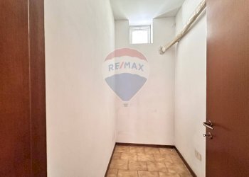 Stanza vuota - Ufficio Via Mario del Monaco
 
16, Pesaro - foto 16