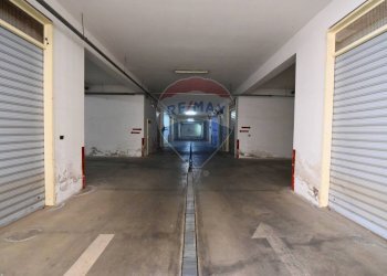 interno - Box Viale Degli Artigiani, Foggia - foto 9