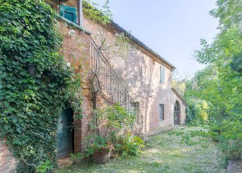 \Foto 51\ - Rustic strada provinciale lauretana
 
82, Sinalunga - photo 51
