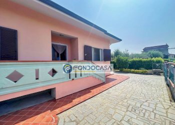 ESTERNO - Casa semi indipendente Via Cocombola
 
78, Massa - foto 19