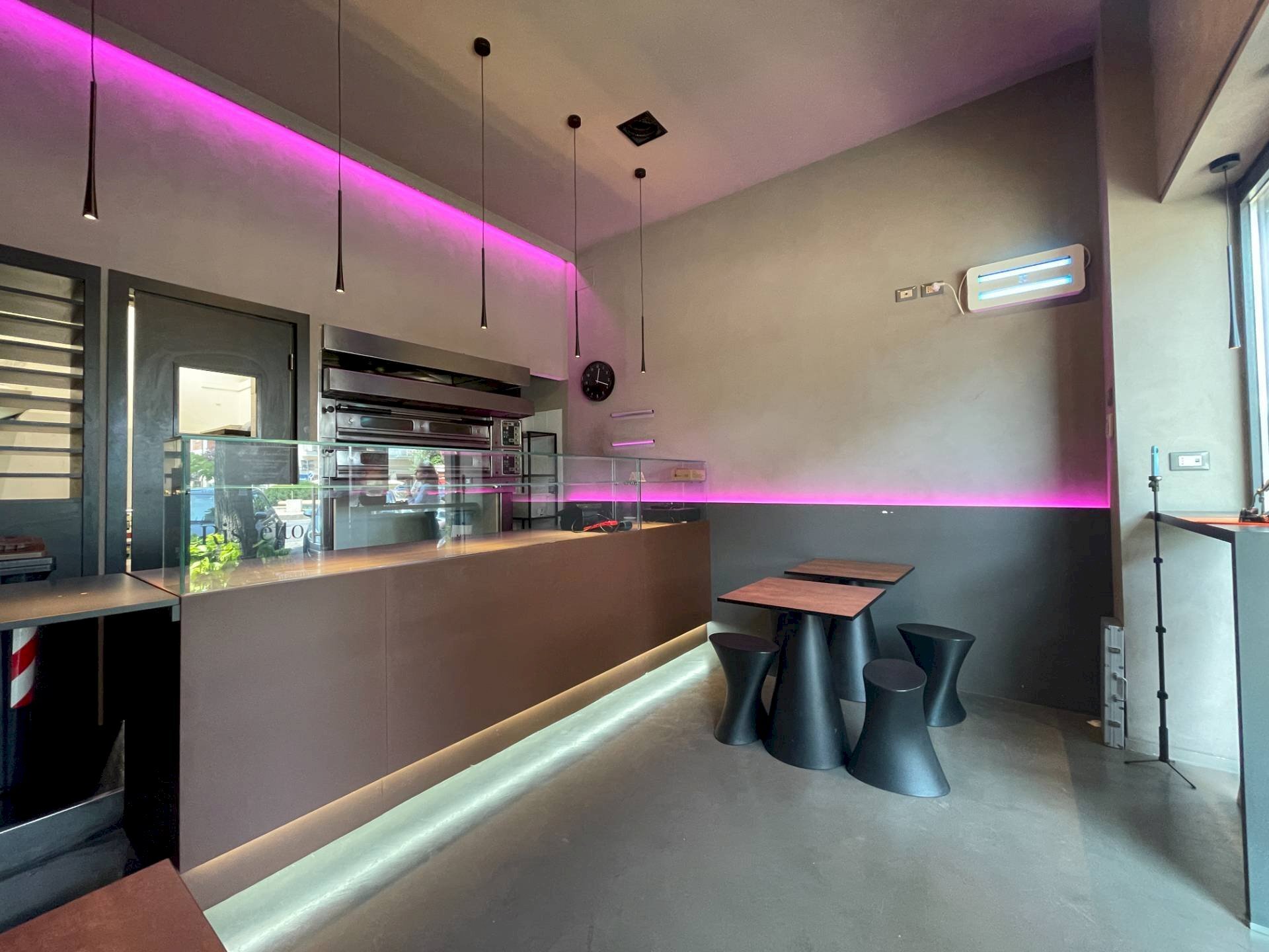 Foto 3 - Attività Commerciale Piazza Duca degli Abruzzi
 
18, Pescara - foto 3