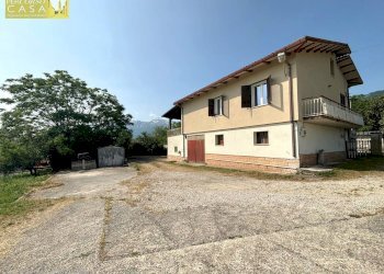 Foto 2 - Casa indipendente Via Margherita Paduli, Tossicia - foto 2