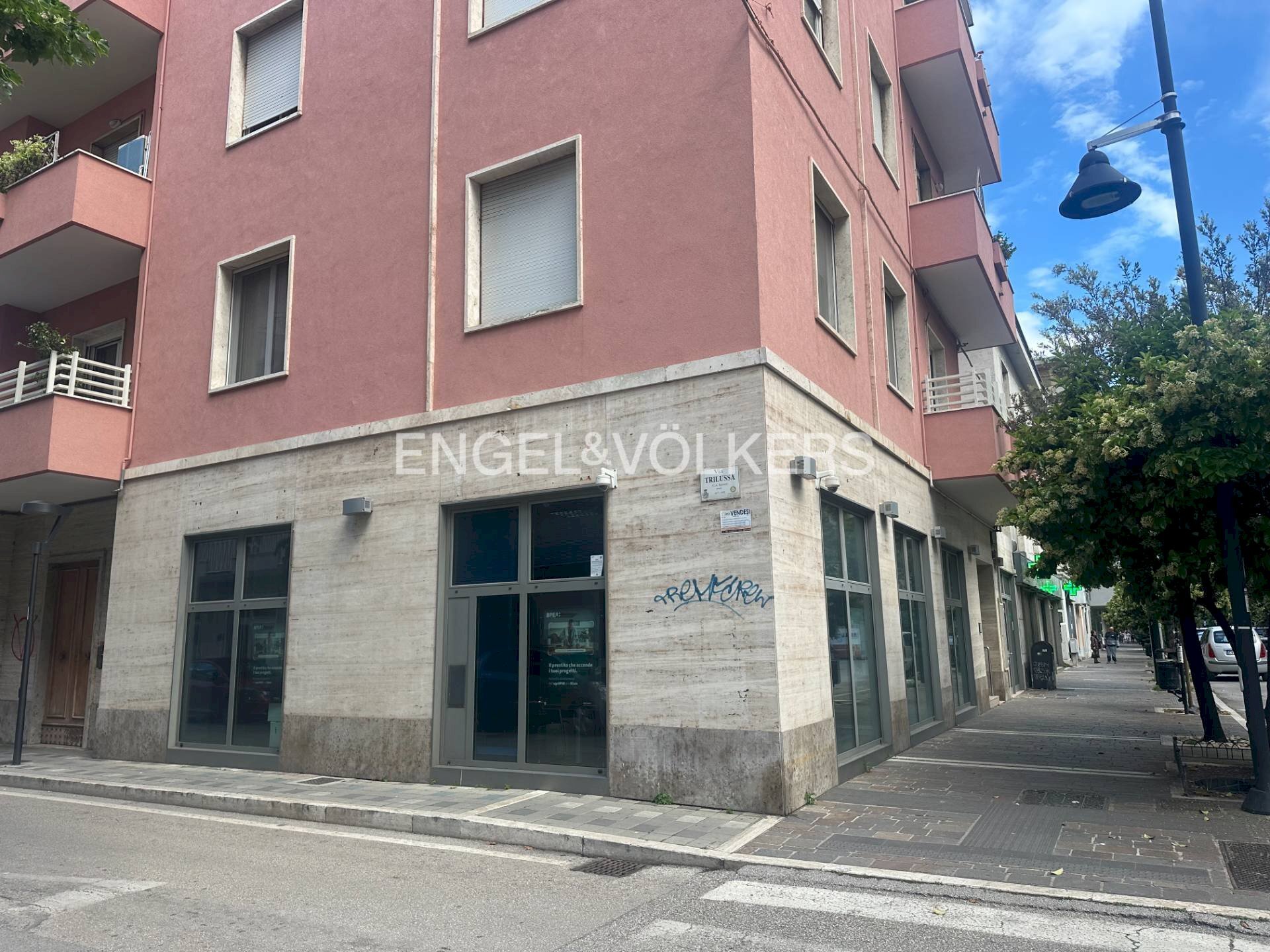 Foto 2 - Commercial Premises Via Nicola Fabrizi
 
142 144, Pescara - photo 2