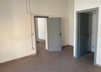 Foto 2 - Attività Commerciale via usciana
95, Santa Maria a Monte - foto 2