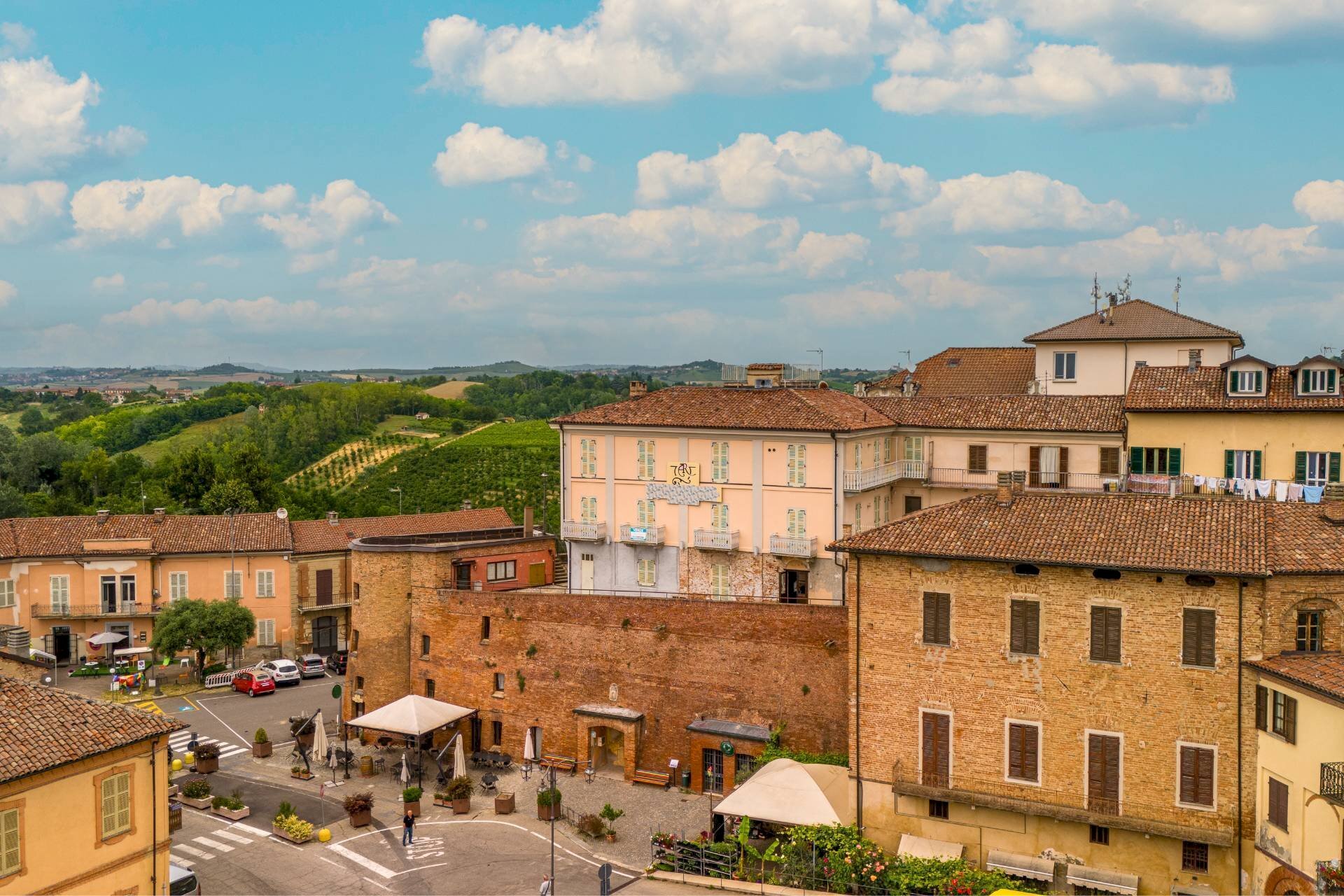 Foto 3 - Stabile - Palazzo via Dante Alighieri
 
1, Portacomaro - foto 3