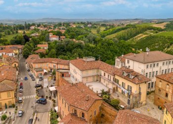 Foto 5 - Stabile - Palazzo via Dante Alighieri
 
1, Portacomaro - foto 5