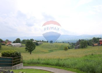 Vista delle montagne - Casa semi indipendente PIAZZA CIMBRI
 
10, Roana - foto 2