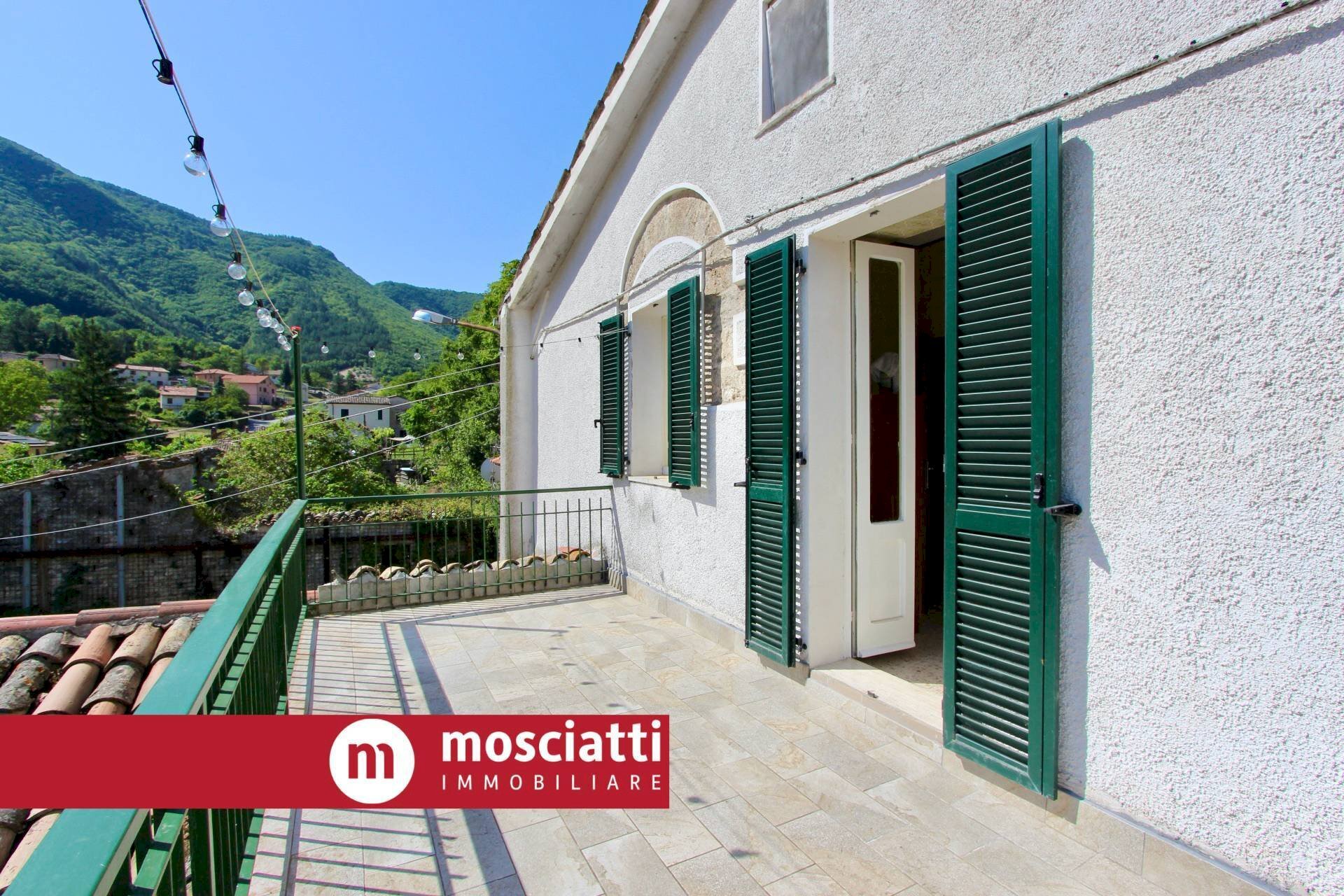 Foto 2 - Casa indipendente Via Dell'Olmo
 
19, Sefro - foto 2