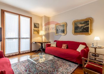 Soggiorno - Appartamento Via Gibellino
 
22, Domodossola - foto 2