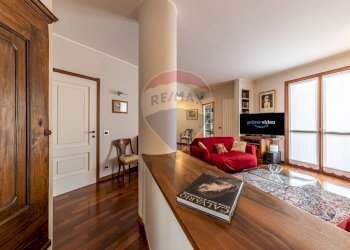 Soggiorno - Appartamento Via Gibellino
 
22, Domodossola - foto 4